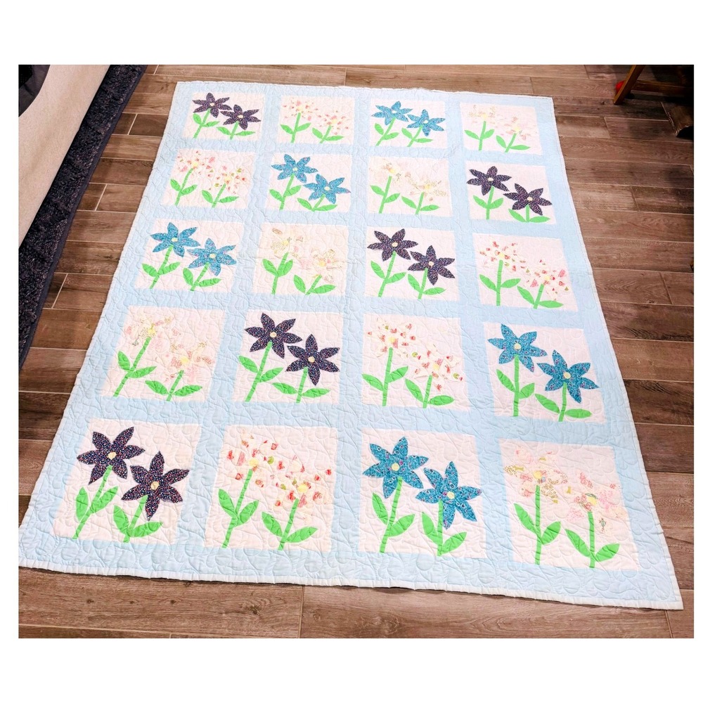 Handmade Floral Appliqué Quilt Vintage Blue White Cottagecore Farmhouse Retro